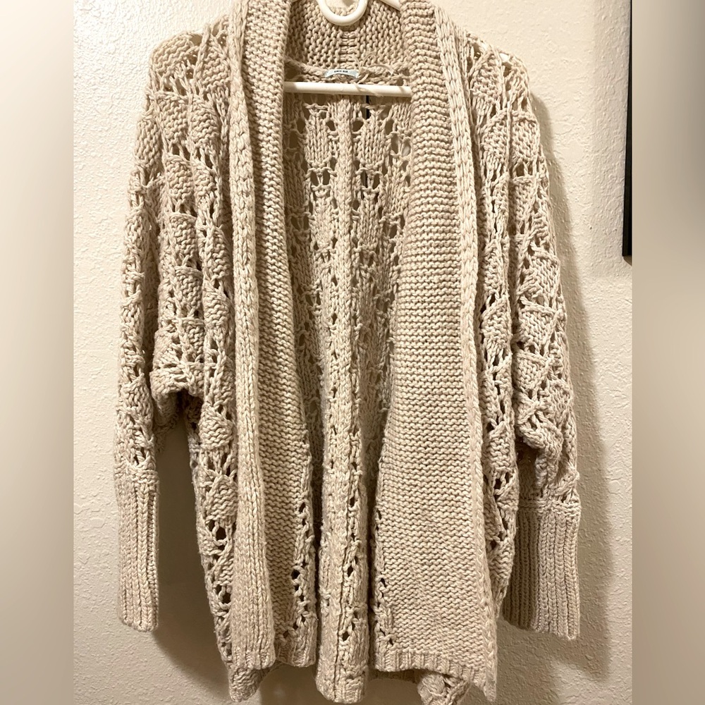 Kimchi Blue crochet cardigan ￼